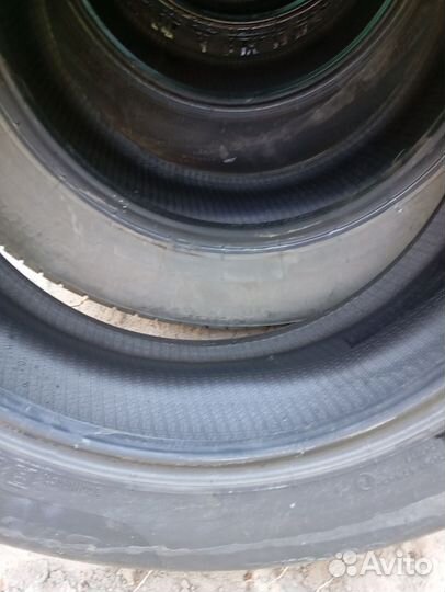 Pirelli Carrier 195/65 R15