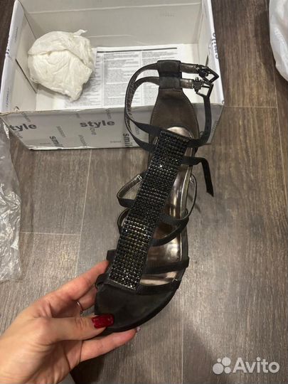 Босоножки женские вечерние