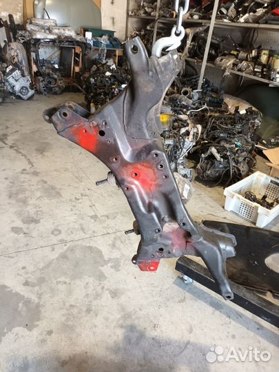 Передний подрамник mitsubishi lancer 9