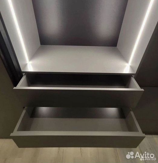 Шкаф в прихожую от фабрики мебели