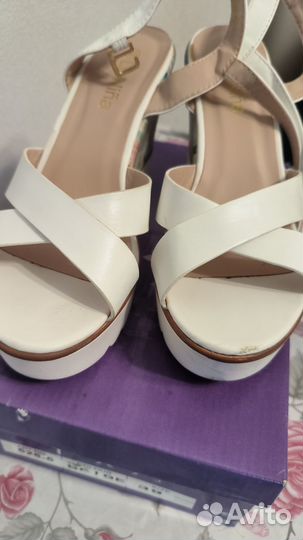 Босоножки женские 40 размер бу