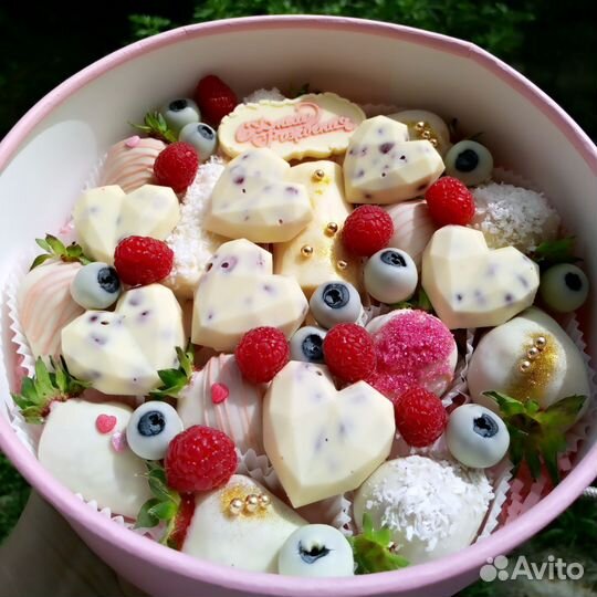 Сладкий букет из шоколада