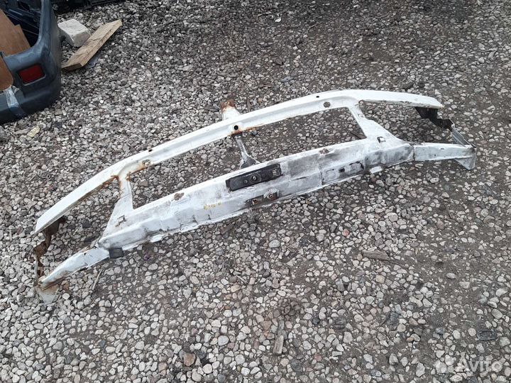 Панель передняя телевизор Мерседес Спринтер