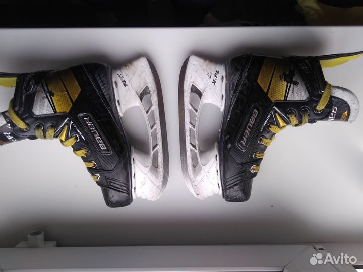 Хоккейные коньки юниорские bauer supreme 3s