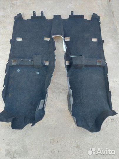 Обшивка пола Toyota Harrier AVU65-0028375 2AR-FXE