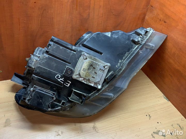 Фара левая BMW Е 70 динамик драйв