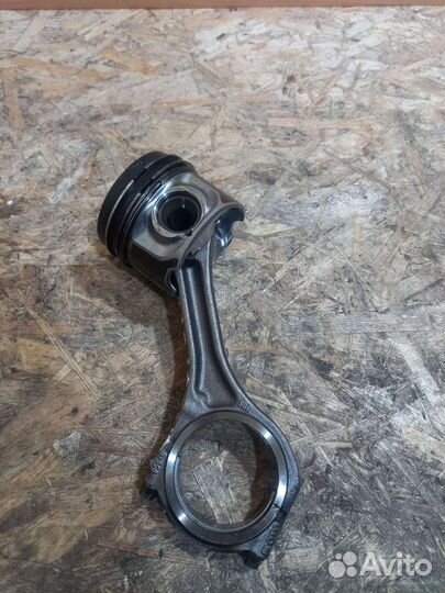 Шатун С поршнем В сборе Ауди А6 С6 2.7 TDI BPP