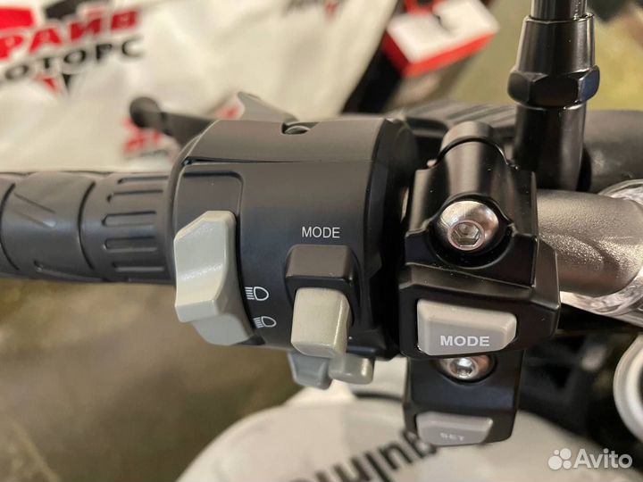 Мотоцикл Regulmoto Discovery 400