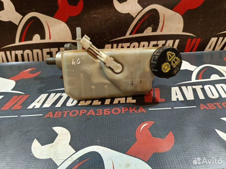 Главный тормозной цилиндр Ford Focus 2 седан