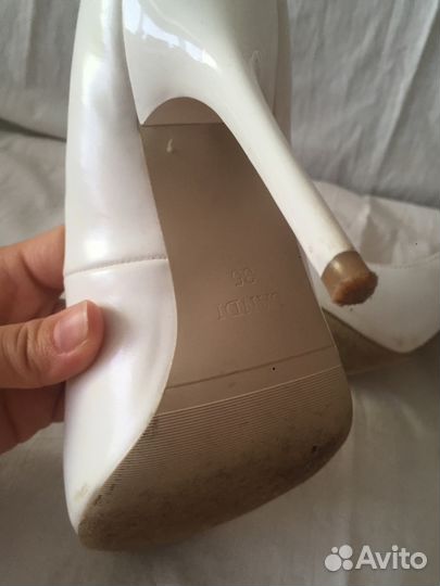 Белые туфли