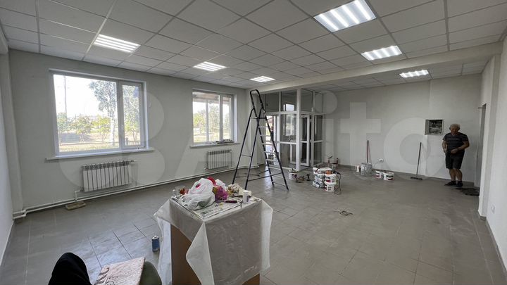 Помещение 72 и 101,4 м²