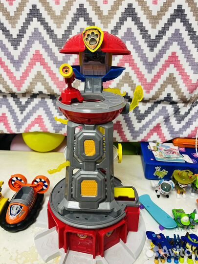 Щенячий patrol база с щенками и машинами