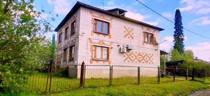 Нежилое здание 285,3 м²