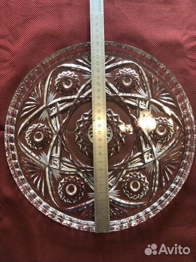 Хрустальный кувшин с подносом и стаканом