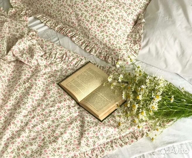 Комплект постельного белья с рюшами