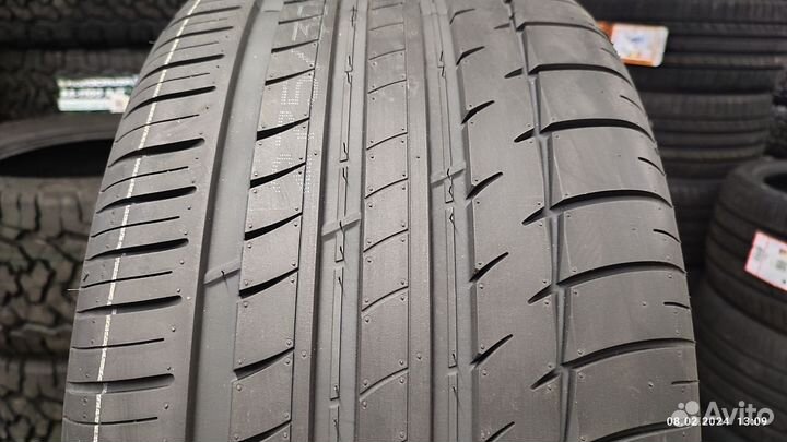 Triangle Sports TH201 275/40 R22 108Y