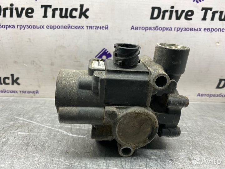 Клапан(кран) abs Mercedes-Benz Actros MP2 евро 5