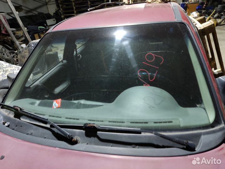 Стекло лобовое Opel Astra F хетчбек 1.4I 1992