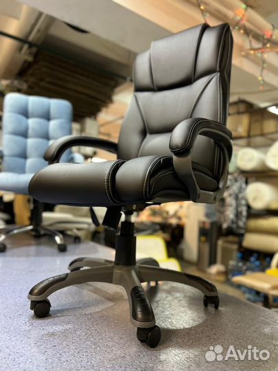 Кресло компьютерное офисное