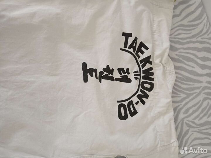 Кимоно для тхэквондо 140