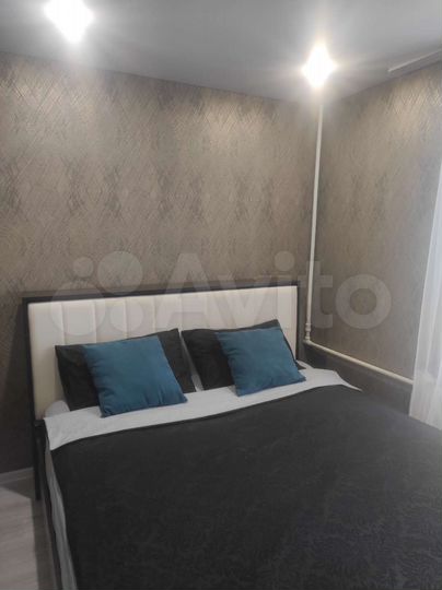 2-к. квартира, 42 м², 1/4 эт.