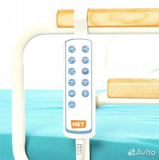 Медицинская кровать для ухода за больными