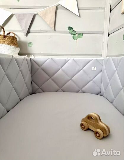 Бортики в кроватку