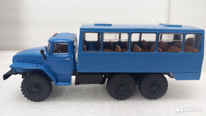 1:43 Урал-4320 вахта