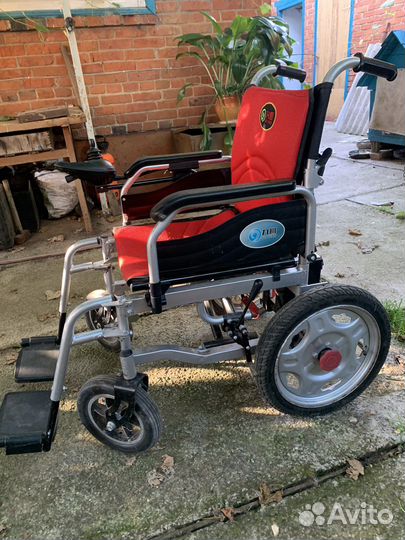 Инвалидная электроколяска