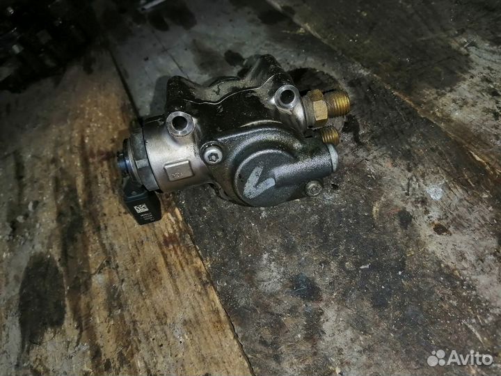 Насос тнвд Audi Q7 4.2 BAR
