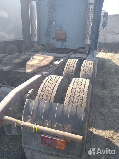 Freightliner Century Class, 2004