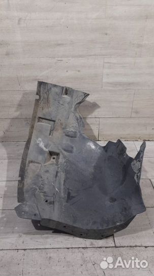 Подкрылок передний правый Mercedes Gle Class C 292