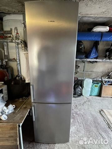 Холодильник Siemens kg39ex45