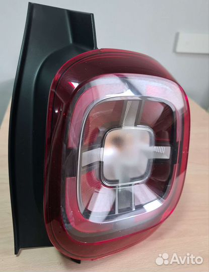 Задние фонари Renault Duster 2