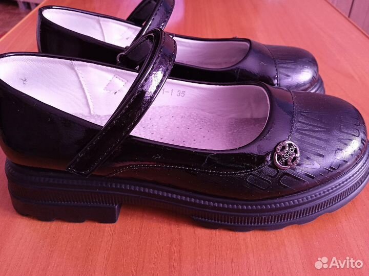 Туфли для девочки