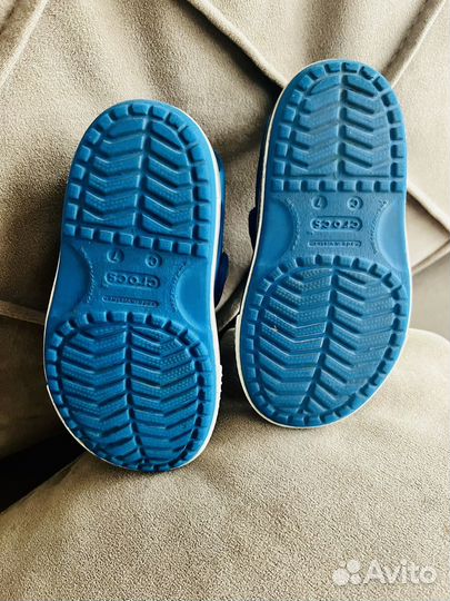 Сандалии crocs c7