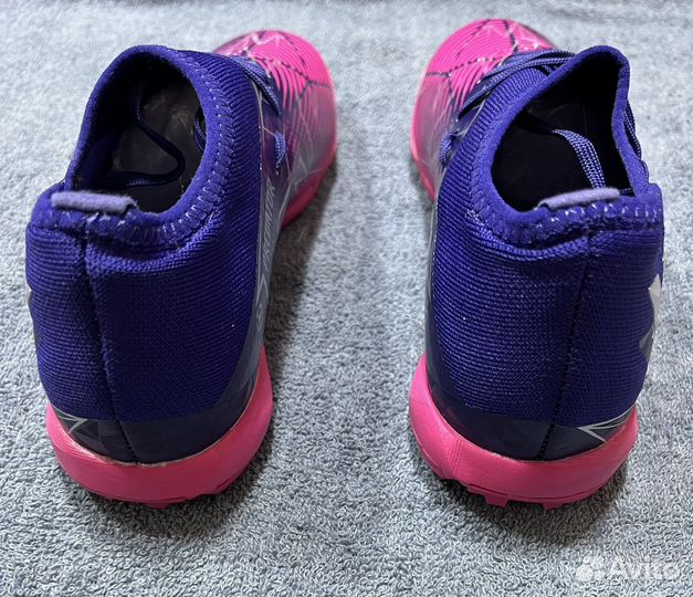 Бутсы сороконожки adidas predator