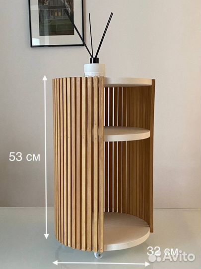 Журнальный столик на колесиках