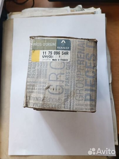 Натяжитель приводного ремня