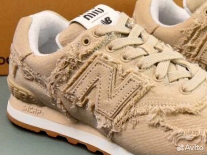 New balance miu miu