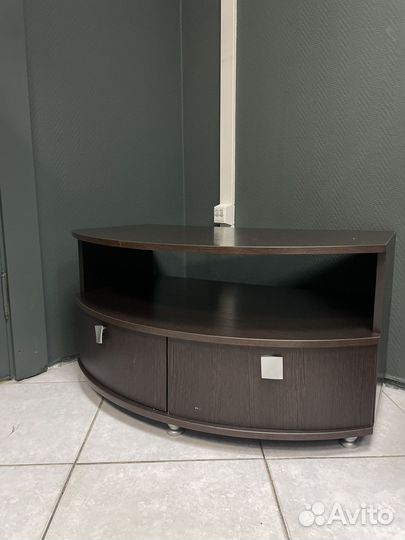 Полка под телевизор тумба