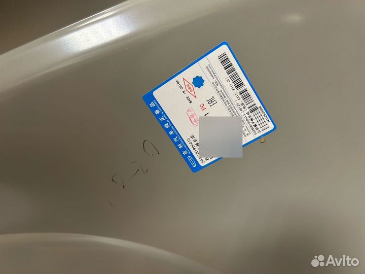 Крыло оригинальное правое\левое Geely Monjaro