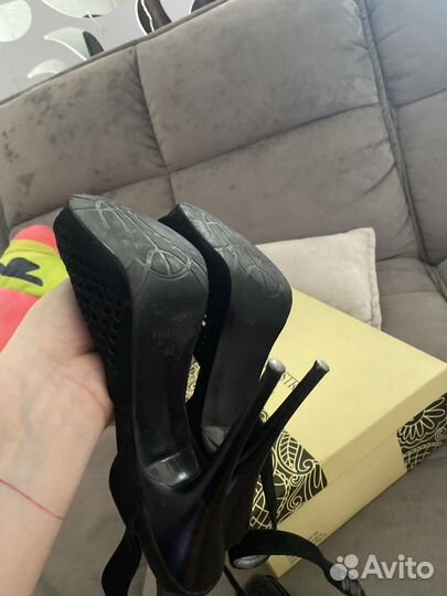 Босоножки натуральная замша 40