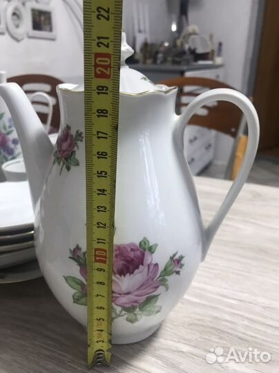 Отдельные предметы фарфорового сервиза Соlditz