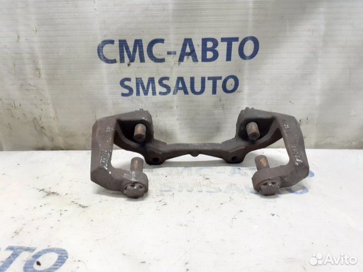 Скоба суппорта передняя Mercedes-Benz E-Class W212