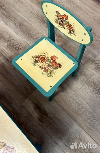 Детский столик и стульчик
