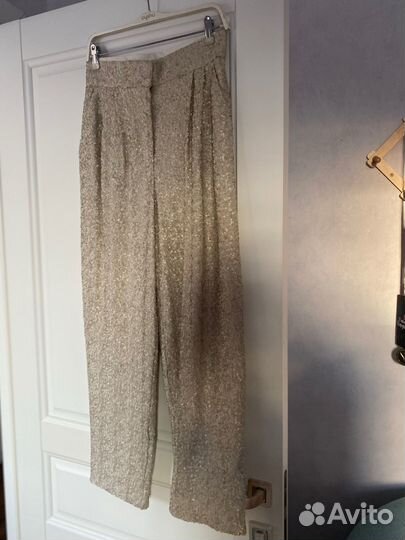 Брюки в пайетках нм новые