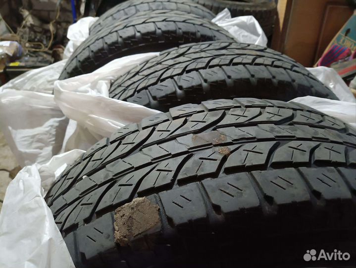 Yokohama Geolandar A/T-S G012 235/65 R17 108H