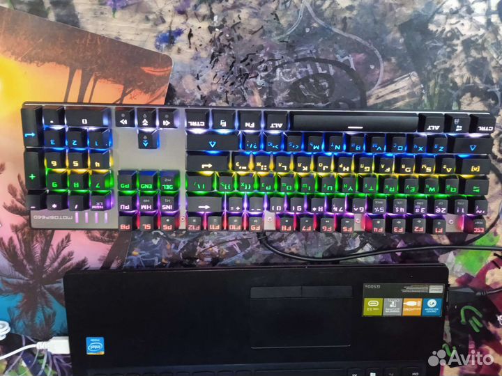 Игровая клавиатура с подсветкой