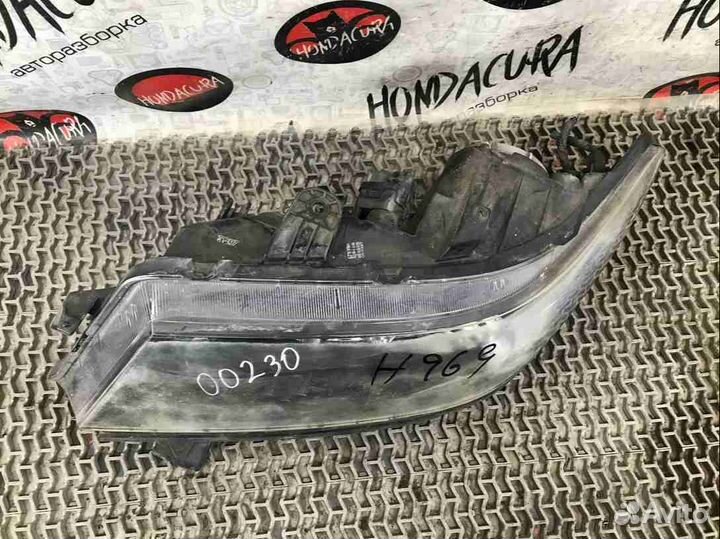 Фара левая Honda Accord